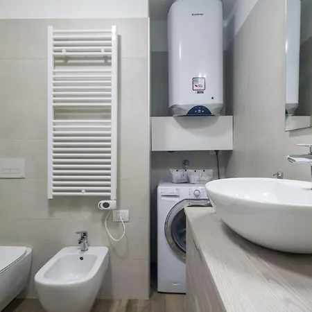 Appartamento Easylife - Lussuoso E Moderno Bilocale A Due Passi Dalla Zona Fiera E Life *